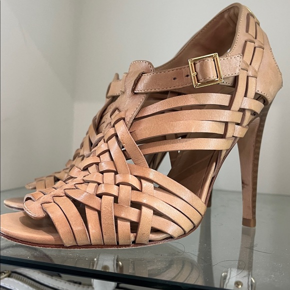 Tory Burch Tan Woven Heels - Picture 2 of 11